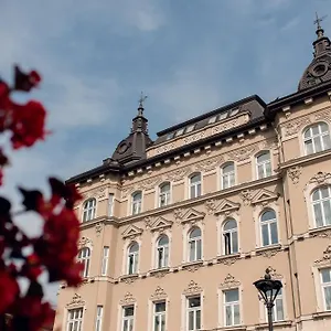 Modern Art **** Lviv